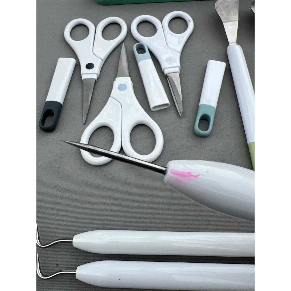 Cricut Vinyl Craft Tools Lot Caddy Weeding Tools Spatula Scraper Scissor Tweezer